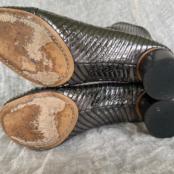 Isabel Marant Datsy Boots Silver (Size 8-8.5) - Picture 4 of 12